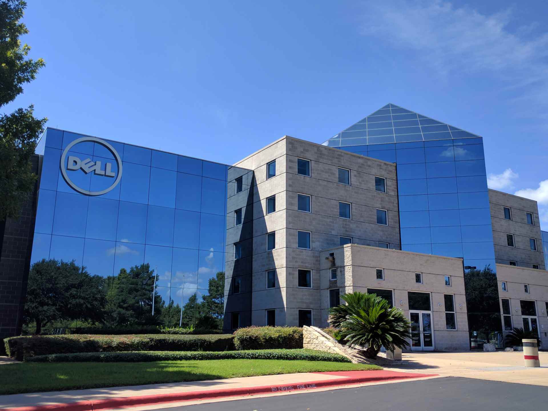 Touchscreen Gaming Laptop Dell
